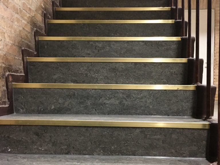 Staircase cleaning service image